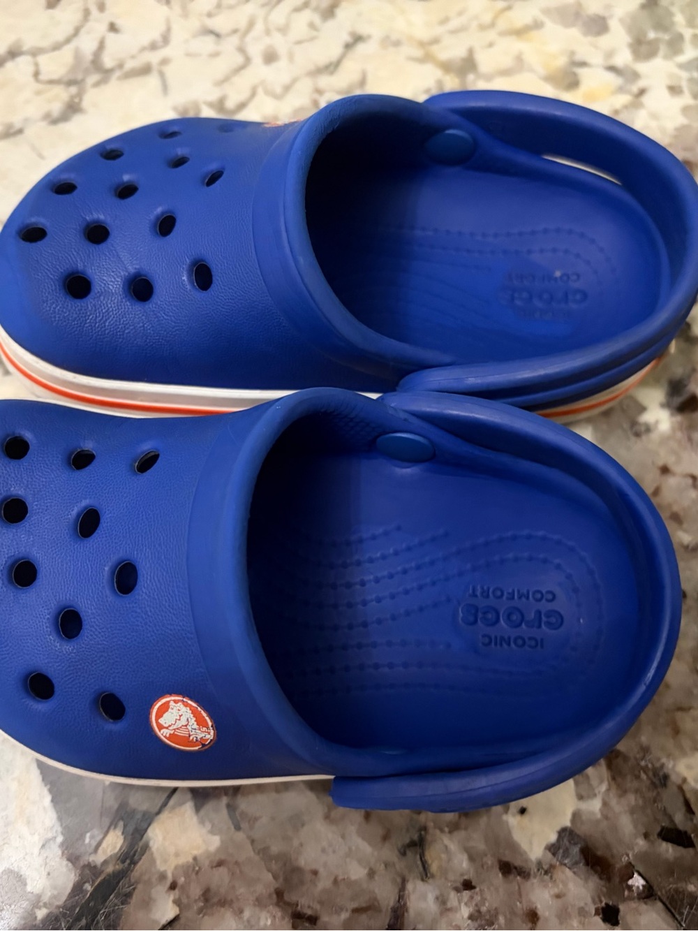 Blue Crocband Crocs - Size 6 - Picture 8 of 10
